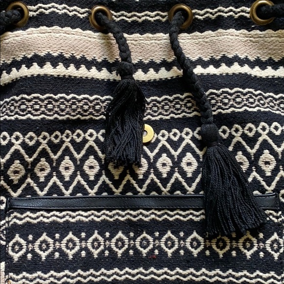 American Eagle Woven Backpack - Picture 5 of 8
